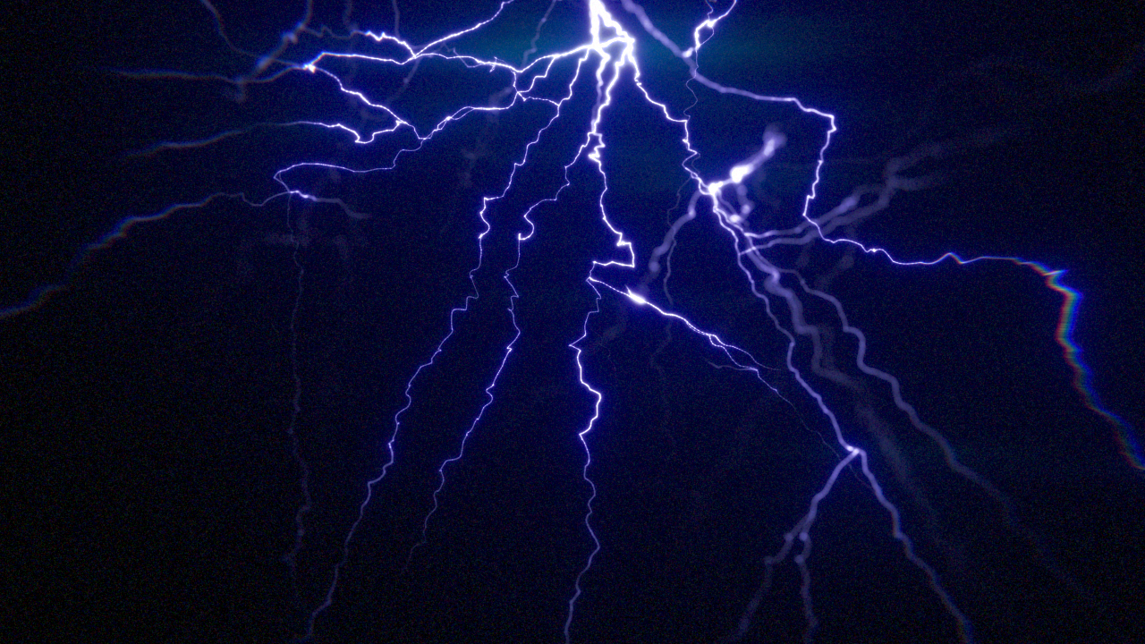 lightning-3d-1.webp